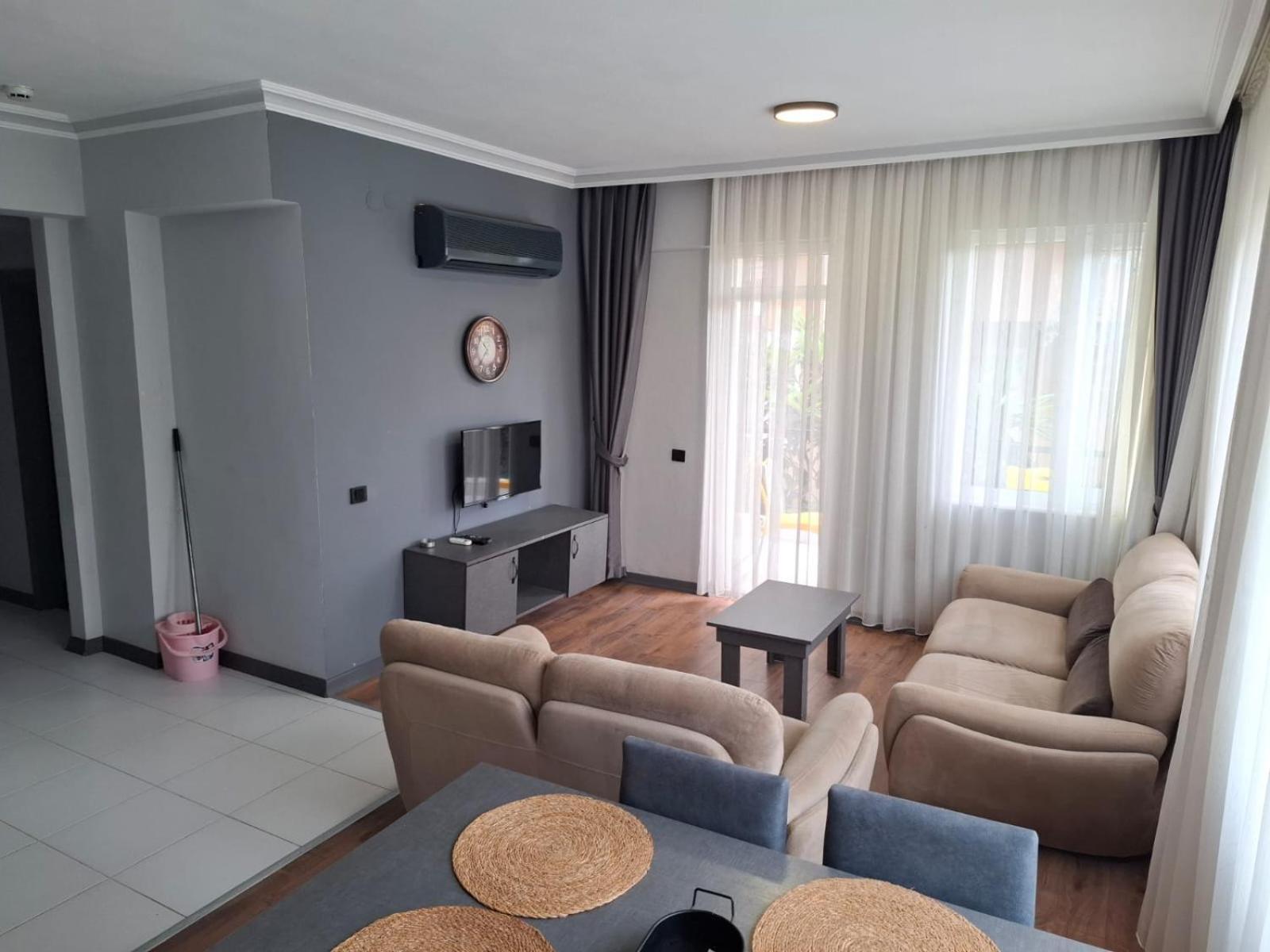 The U Homes Apart Antalya Buitenkant foto